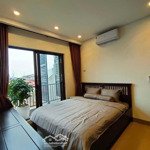 Cho thuê chung cư 2 phòng ngủ full đồ phố ngọc thụy cạnh cầu long biên giá 10 triệu.lh: 0916393862