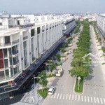 Nguyên căn hoàn thiện mới 100%: hầm 4 lầu + sân thượng 9x21m - sử dụng: 577m2 sàn - giá: 70 triệu/tháng