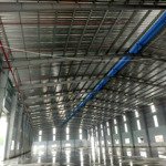 Cho thuê kho xưởng cụm cn thuộc huyện đức hòa,long an khuôn viên:4.000m2,xưởng : 2.600m2, vp: 200m2