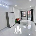 Siêu phẩm studio balcony - full nội thất , siêu thoáng - gần khu phan xích long