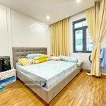 Nhà riêng phạm văn hai - 72m2 - hẻm thông - nở hậu - gần chợ - sát sân bay giá chỉ 6.5 tỷ