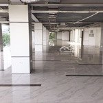 Cho thuê nhà mặt phố khuất duy tiến dt 150m2x6t mặt tiền 7m