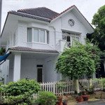 Bán biệt thự rẻ nhất an viên nha trang, 180m2, 3 tầng 4 ngủ, 15 tỷ.