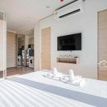 Căn hộ chung cư 40m2 cho thuê full nội thất ban công bình thạnh ngay đại học văn lang.lh 0896413943