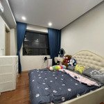 Chính chủ cần bán căn 2 ngủ 67m2 chung cư mon city mỹ đình full nội thất