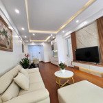 Bán căn 2 ngủ, 69m2 tầng trung view thoáng mát, nội thất full cao cấp sẵn vào ở ngay, sổ đỏ cất két