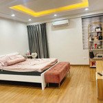 Chính chủ cho thuê căn hộ 2 ngủ chung cư ct4 mễ trì hạ. căn 94m2 đẹp hiện đại, full đồ