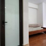 Cô hà cần bán căn hộ 1205 trần quý kiên, lô góc, 62m2, 2 ngủ. 3.9 tỷ