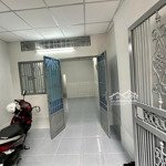 Bình thạnh _ cho thuê nhà : 4 phòng ngủ 2 tolet - bếp - phòng khác- chỉ 14,5 tr