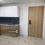 Cần cho thuê căn hộ asiana capella, quận 6, 65m2, 2pn, 2wc, giá 10trieu/tháng. lh 0903309428 vân