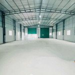 Cho thuê kho 330 m2 mới xây khu long thịnh 15 triệu