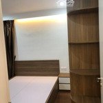 Cho thuê chcc vinhomes d''capitale trần duy hưng 2 ngủ 2 vệ sinh, nội thất full đồ giá rẻ