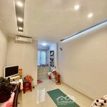 Bán nhà đẹp 4 tầng ở ngay điện biên phủ 60m2 nhỉnh 8 tỷ xíu