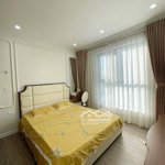 Chính chủ bán nhà 3 pn 2 vệ sinh full đồ, bao phí, 125m2, gold tower 275 nguyễn trãi tx, 0987362225