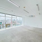 Chính chủ cho thuê văn phòng 40m2 đẹp tầng cao view thoáng mt đường đinh bộ lĩnh, bình thạnh