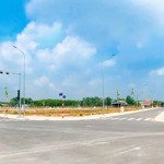 Nhà phố thương mại ngay trung tâm huyện bàu bàng giá f0 chỉ 600trieu/150m2 đầu tư phi lợi nhuận