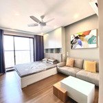 Cho thuê chung cư 30m2 ecopark, toà s1 sky oasis, nội thất xịn đẹp - chưa ở, mới 100%