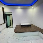 Bán nhà siêu đẹp đường ô tô vĩnh hải nha trang giá 2ty650 cách biển chỉ 1km lh vân 0989880877