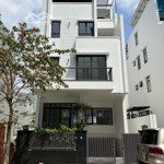 Bán villa cao cấp khu cư xá đô thành - quận 3 - (6x14m) - 4 tầng - hđt: 90tr/tháng - giá: 19 tỷ