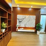 Nhà đẹp phân lô- lô góc-- 3 ô tô tránh đỗ- kinh doanh đỉnh- khu vip hiếm nhà bán- tiện ích