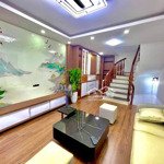 Bán nhà kim giang 35m, 6 tầng,mặt tiền3,7m, 5,xx tỷ, nhà mới ô tô đỗ cách 15m - - tiện ích bạt ngàn.