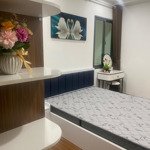 Tôi cần bán căn hộ 58m2 a6a nam trung yên giá 2,5 tỷ sẵn sổ, full nội thất đẹp, bao phí