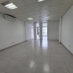 Cho thuê văn phòng vạn phúc, diện tích 80 m2/tầng, sàn thông