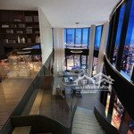 Cần bán gấp penthouse rộng tại khai sơn city rộng nhất nhì dự án 240m2 đông nam view hồ. giá 17,xtỷ