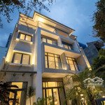 Chủ Kts Bán Căn Villa 2 Phòng Khách Nội Thất Nhập Siêu Đẹp Tại Quận 2 Cũ Gần Thủ Thiêm 18.5 Tỷ