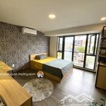 Cho thuê studio 40m2 ban công lớn gần đường phan xích long, trung tâm phú nhuận. an ninh tuyệt đối