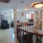 Triệu việt vương hiếm khu phố cổ ,5m ra ô tô tránh, 5 tầng, 2 thoáng, 6 ngủ, ở kinh doanh homestay