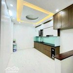 Nhà đẹp ,chính chủ nhờ b.án đông mỹ thanh trì - 4 tầng - oto đỗ cửa diện tích 45m2 -nhỉnh 4tỷ