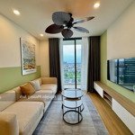 Hiếm: cho thuê căn hộ 96m2, 2 ngủ, full đồ tại discovery, vào luôn, 17 triệuiệu. lh: 033''704''5858