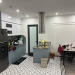 Chính chủ bán căn 80m2 - full nội thất