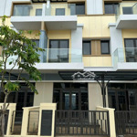 Nhà Phố Iris Residence Mặt Tiền Ql50, Tại Trường Bình, Cần Giuộc.