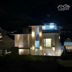 Bán villa nam hồ thiết kế hiện đại 200m2, nội thất cao cấp giá 11 tỷ thương lượng