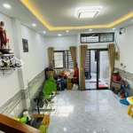 Chủ gấp bán nhà tân bình, ~52m2, ngang 4m 2 tầng 2 phòng ngủsát mặt tiền âu cơ chỉ 4.5 tỷ tl.