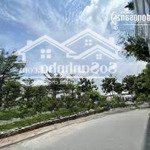 Bán 112m2 ngọc thụy, long biên kinh doanh được, ngõ thông