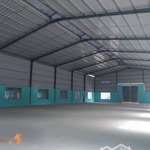 Cho thuê kho - xưởng (như hình 90%) dt: 1.100m2 (xưởng + văn phòng + sân) có pccc