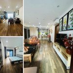 Căn hộ tại tòa vip r4, goldmark city.diện tích 117m2 3 phòng ngủ căn 3 ngủ góc 2 mặt thoáng. liên hệ: 0973615358