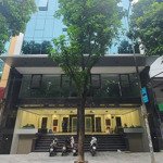 Cho thuê nhà kiểu office trung hòa - vũ phạm hàm 90m x 7 tầng thông sàn thang máy ô tô vào nhà đỗ