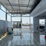 Bán tòa nhà 2mt mới(gần xa lộ hà nội) phước long a,200m2 ngang 10 hơn 30 tỉ hiếm quận 9 thủ đức.