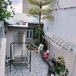 Cho thuê nhà kiểu homestay ở sài gòn 3pn 3wc. sân vườn luôn nội thất. chỉ 13 tr/th