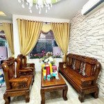 Cho thuê căn nhà 3 lầu vừa ở vừa làm văn phòng tại khu vip thủ dầu một bd ngang 7*20 giá bán 20 triệu/tháng