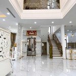 Ngộp bank giảm thêm 15 tỷ bán gấp, villa đảo kim cương q2, 270m2 , 3 tầng , sổ hồng