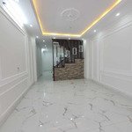 Hàng hiếm! bán nhà phố thượng thanh,55m2-5 tầng,oto tránh cách 10m,giá 6.3 tỷ.