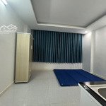 Cho thuê phòng trọ gần chung cư ricca 14m2 có máy lạnh giá 3,3tr/ phòng 0902966926