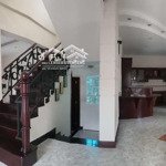 Biệt thự khu trần não 3 tầng 250m2 ngay bờ sông sài gòn view trực diện landmak giá 43 tỷ