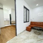 Studio full nội thất - sofa mới 100 %. gần emart phan huy ích