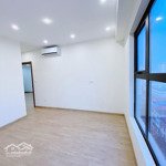 Chính chủ bán gấp căn 3 phòng ngủ94m2 dự án goldmark city, giá bán 5,7 tỷ có slot oto. xem nhà liên hệ: 0345431921